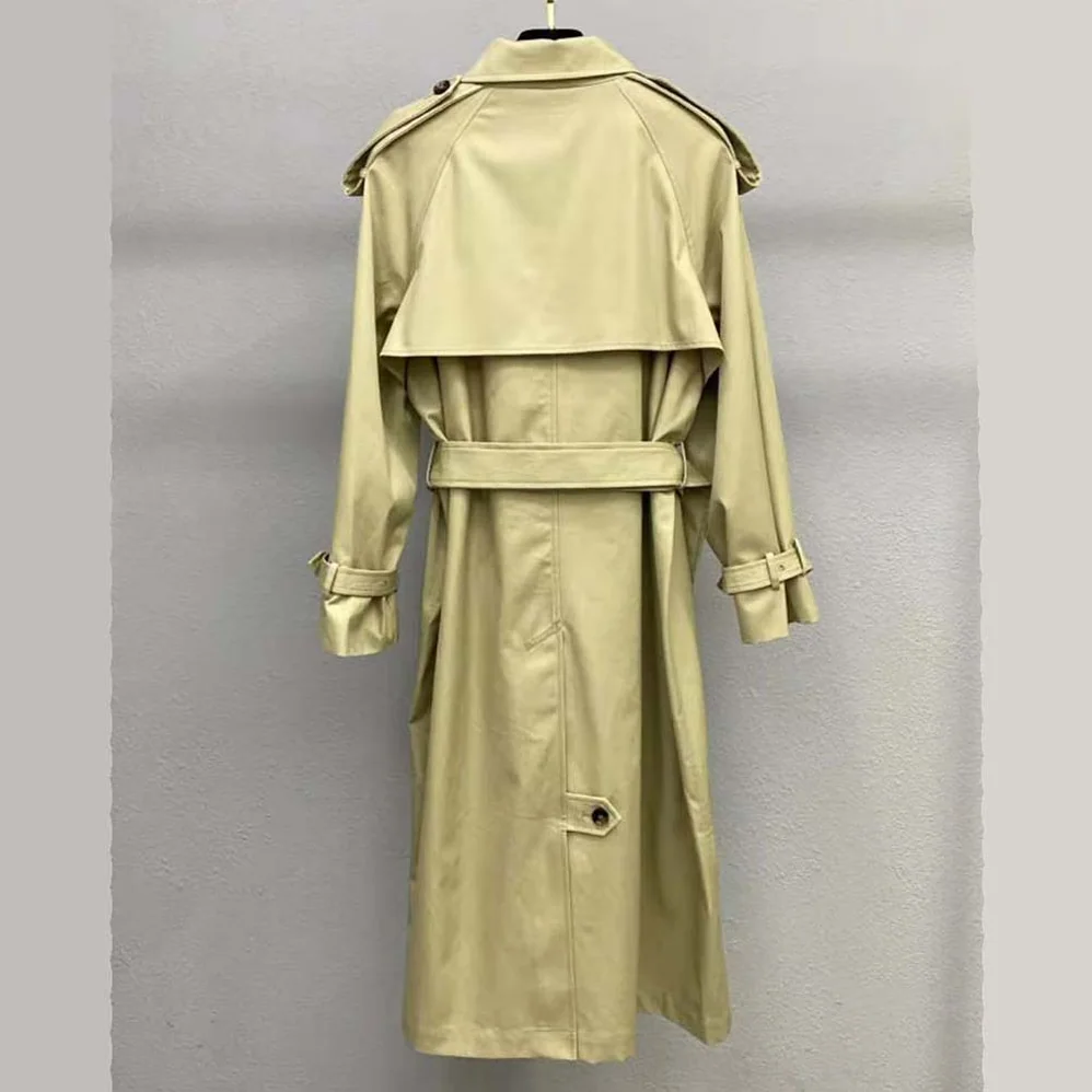 Burberry Long Castleford Trench Coat for Men in Beige Burberry Long Castleford Trench Coat for Men in Beige