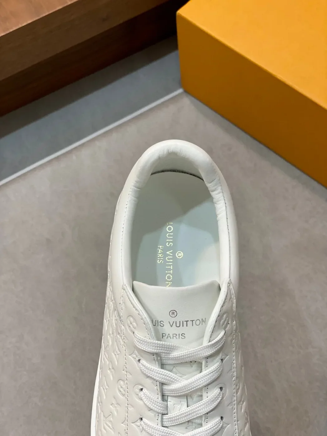 Louis Vuitton Rivoli Sneaker White 1AARI6 Louis Vuitton Rivoli Sneaker White 1AARI6