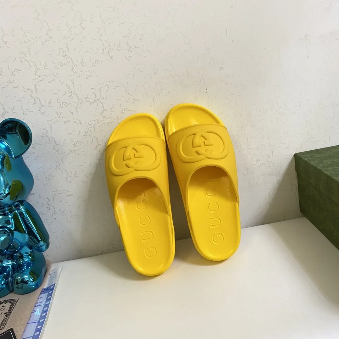 Gucci Interlocking G Slide Sandal Yellow Gucci Interlocking G Slide Sandal Yellow