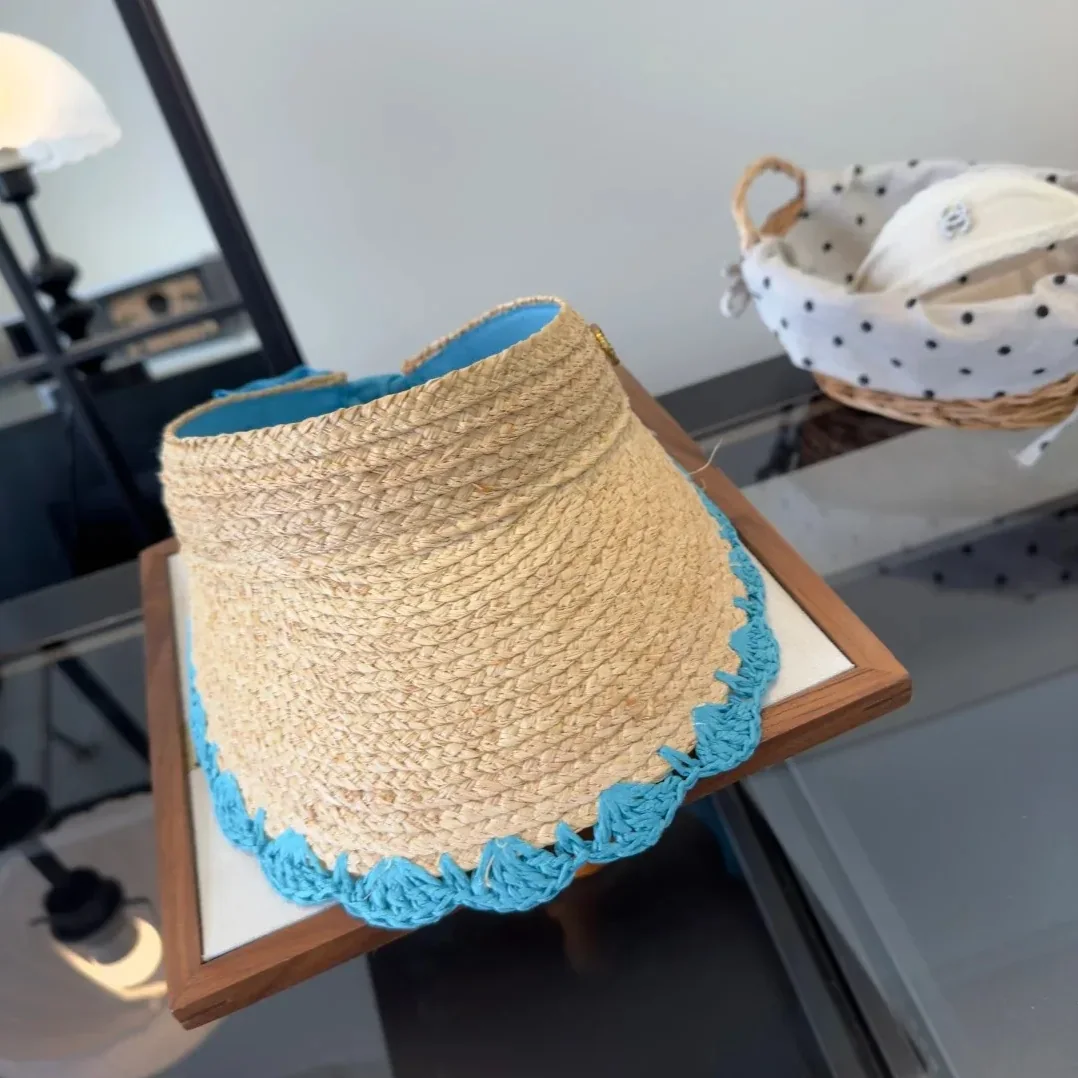 Gucci Crochet-Trimmed Visor Beige/ Blue Straw Gucci Crochet-Trimmed Visor Beige/ Blue Straw