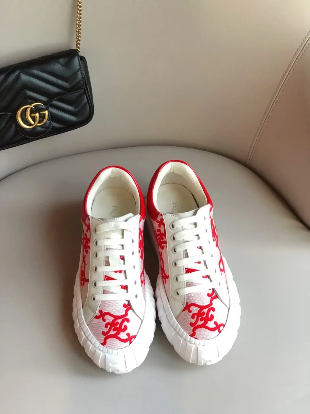 Fendi Force Low Tops Sneakers Red 7E1520 Fendi Force Low Tops Sneakers Red 7E1520