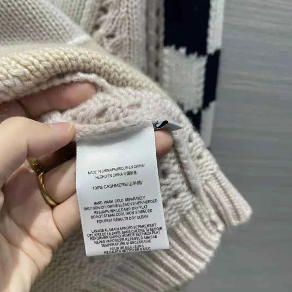 Chloe Graphic Knit Sweater for Women in Beige Chloe Graphic Knit Sweater for Women in Beige
