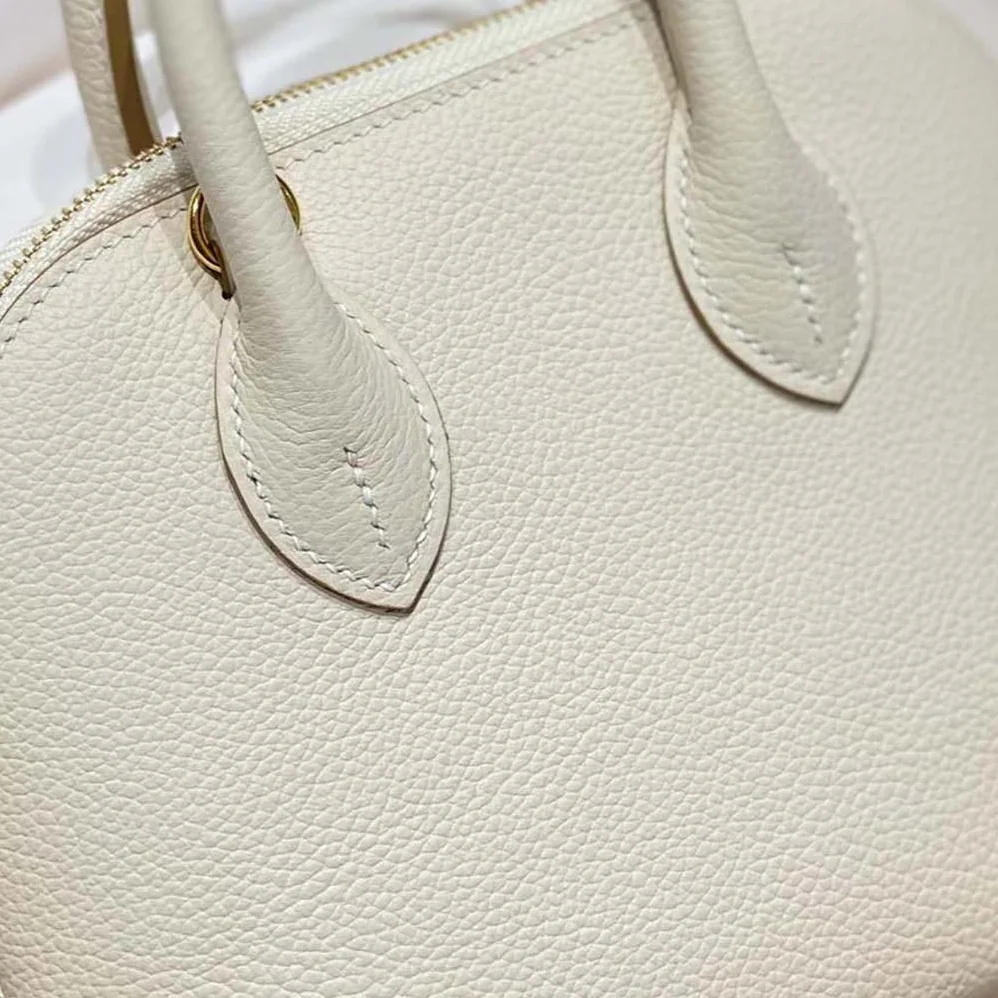 Hermes Bolide 1923 Bag in Epsom Calfskin for Unisex in Beige Hermes Bolide 1923 Bag in Epsom Calfskin for Unisex in Beige