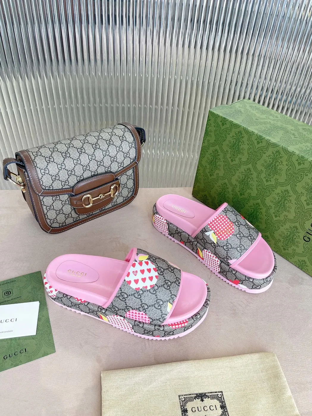 Gucci GG Blooms Supreme Floral Slide Sandal By Canvas Fabric Pink