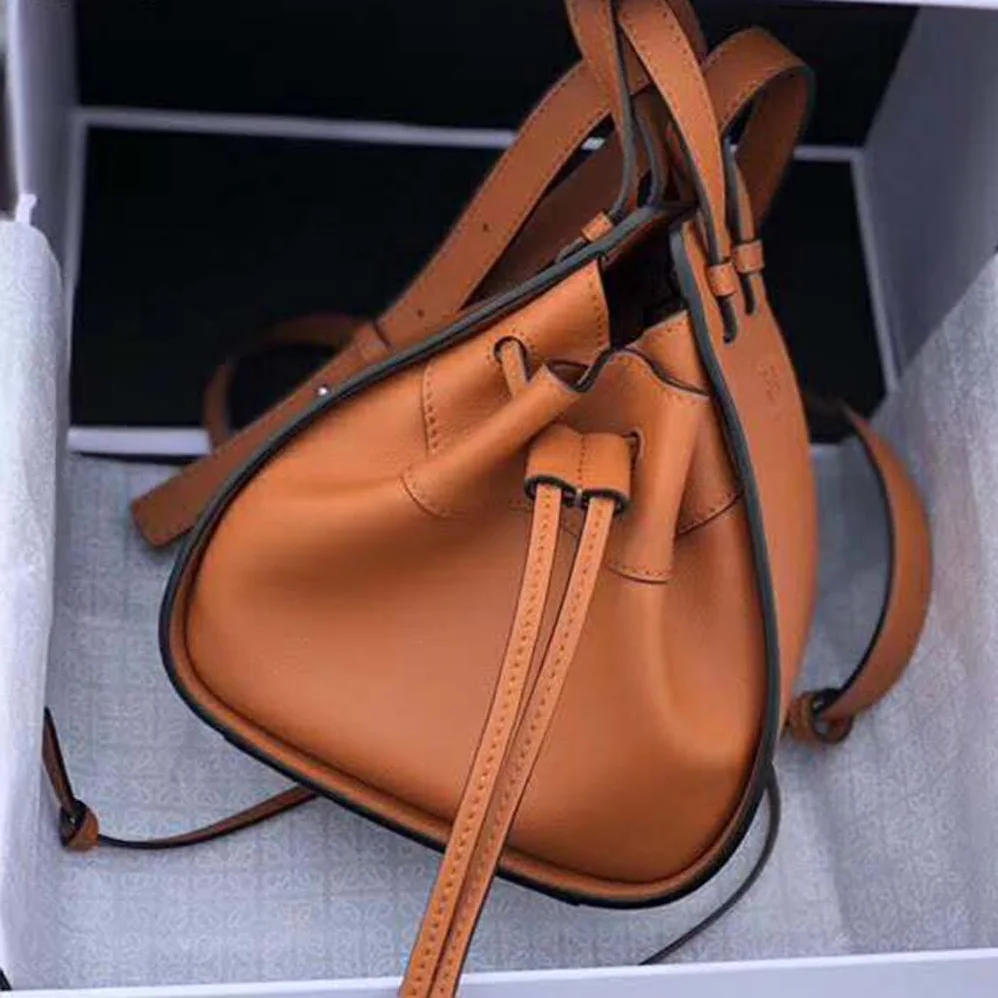 Loewe Hammock Dw Mini Bag in Nappa Calf for Women in Brown Loewe Hammock Dw Mini Bag in Nappa Calf for Women in Brown