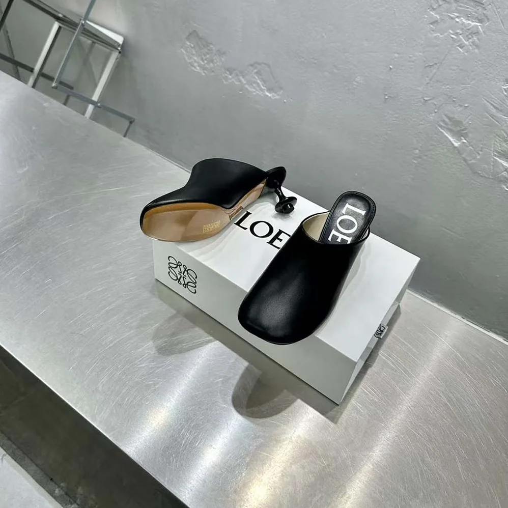 Loewe Toy Mule in Goatskin for Women in Black Loewe Toy Mule in Goatskin for Women in Black