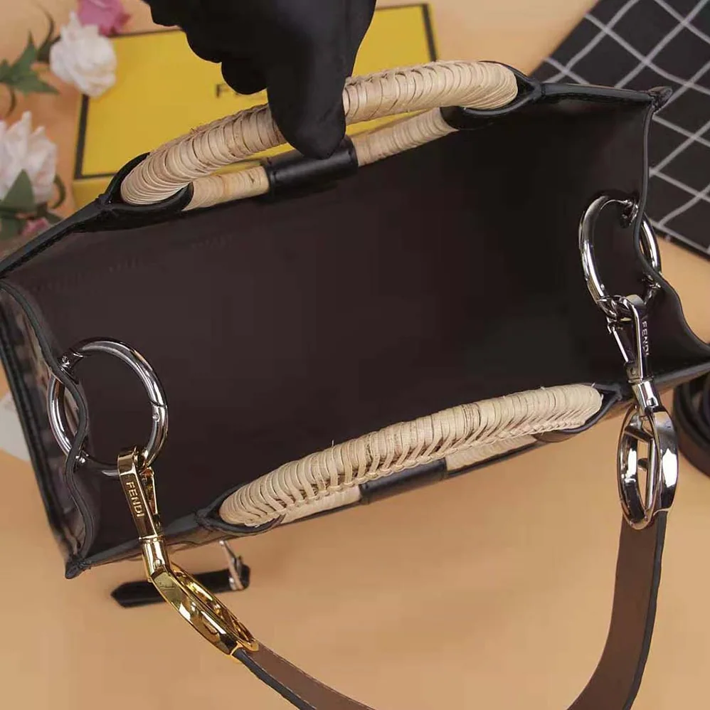 Fendi Runaway Shopper Multicolor Leather Shopper for Women Fendi Runaway Shopper Multicolor Leather Shopper for Women
