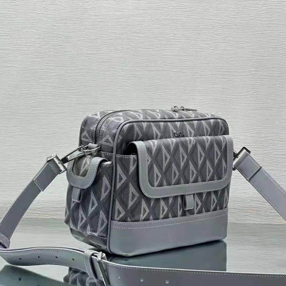 Dior Hit the Road Messenger Pouch Dior Gray CD Diamond Canvas and Smooth Calfskin for Men Dior Hit the Road Messenger Pouch Dior Gray CD Diamond Canvas and Smooth Calfskin for Men