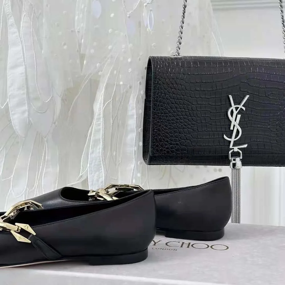 Jimmy Choo Diamond Tilda Flat Black Nappa Leather Flats with Chain for Women in Black Jimmy Choo Diamond Tilda Flat Black Nappa Leather Flats with Chain for Women in Black