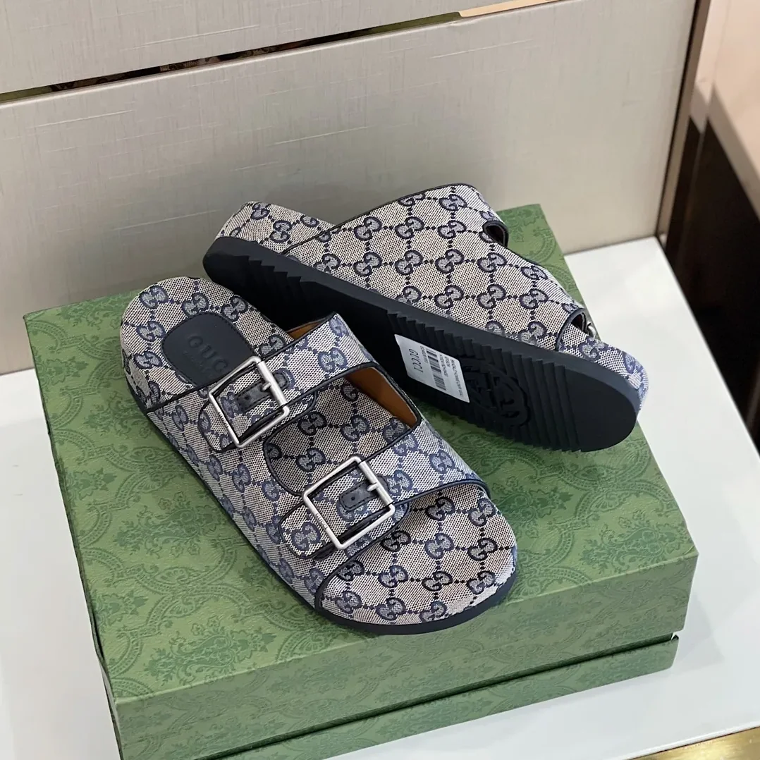 Gucci Slide Sandal With Straps Grey for Women