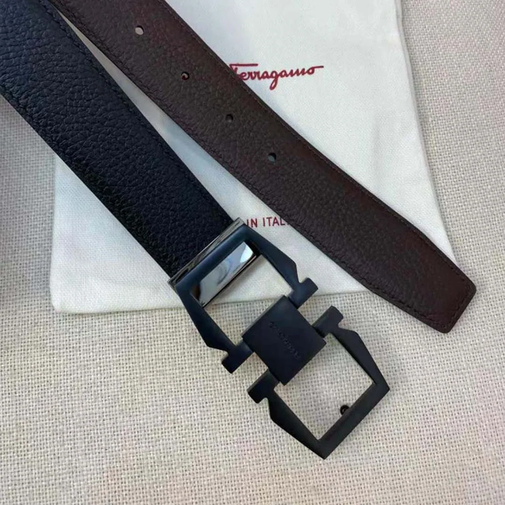 Salvatore Ferragamo Reversible and Adjustable Gancini Belt for Men in Black