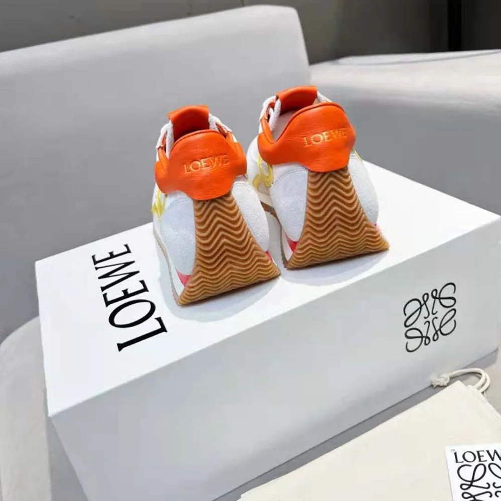Loewe Flow Runner in Calfskin and Nylon for Unisex in Yellow Loewe Flow Runner in Calfskin and Nylon for Unisex in Yellow