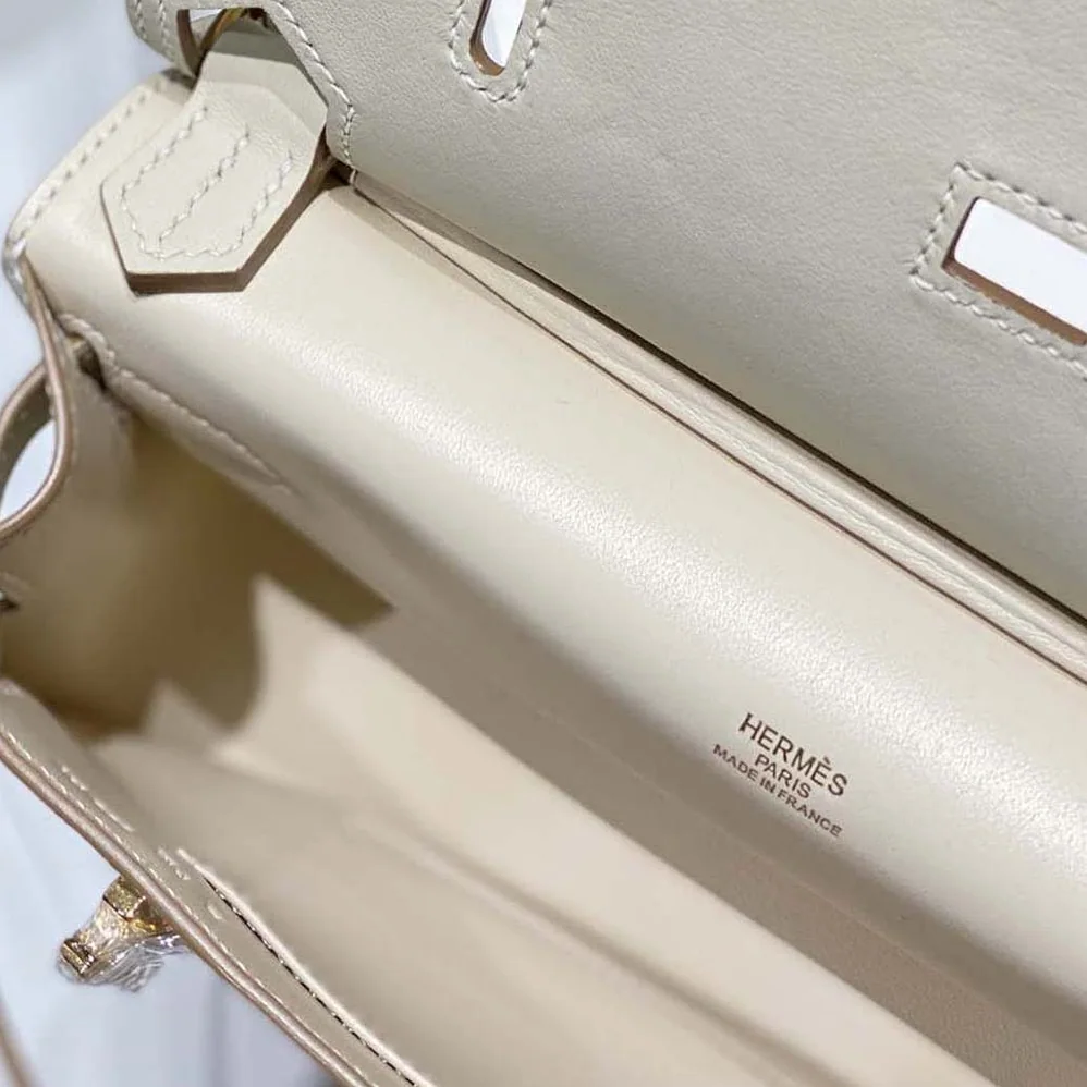 Hermes Jyspiere in Evercolor Leather for Women in White/Gold Hermes Jyspiere in Evercolor Leather for Women in White/Gold