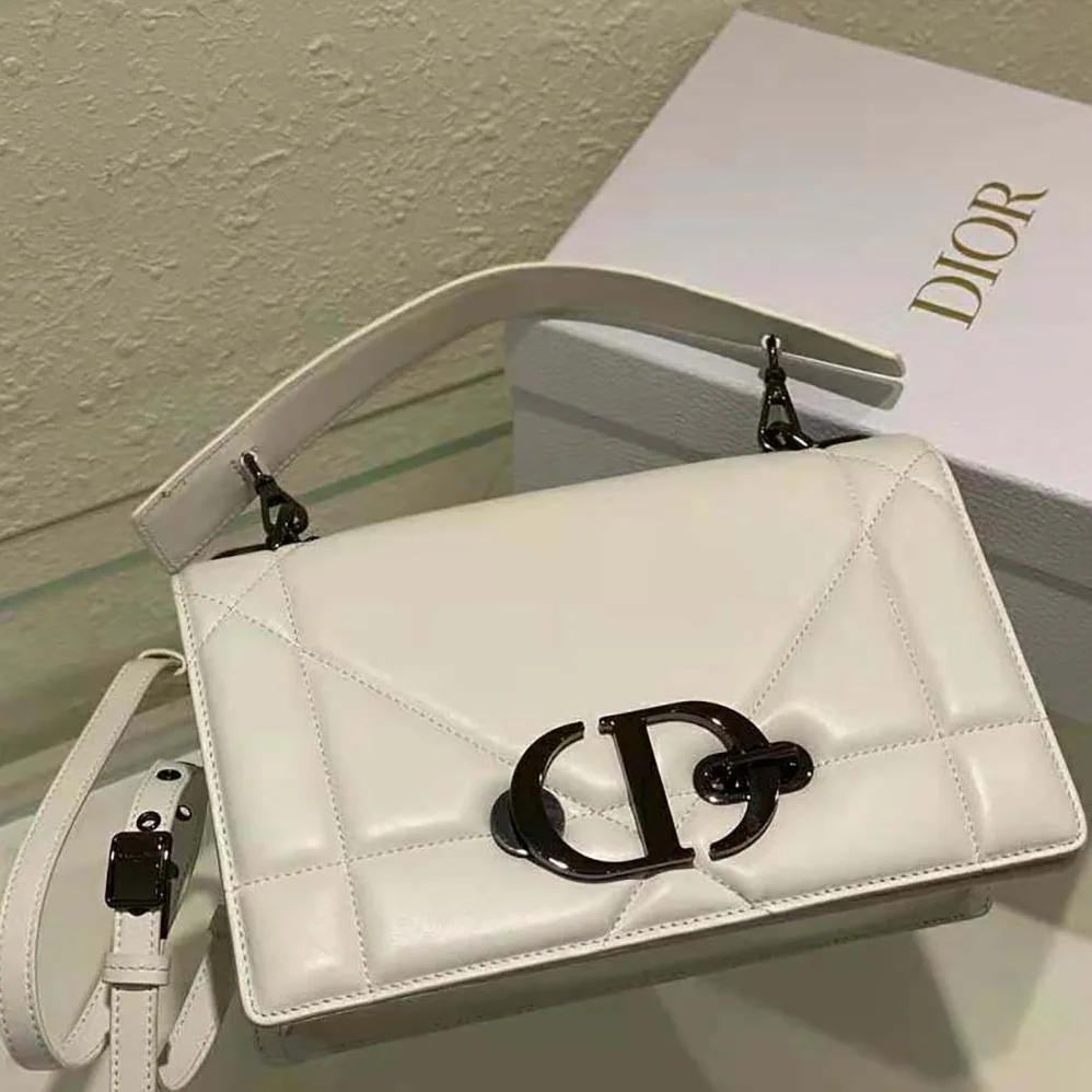 Dior 30 Montaigne Chain Bag with Handle Latte Maxicannage Lambskin for Women Dior 30 Montaigne Chain Bag with Handle Latte Maxicannage Lambskin for Women