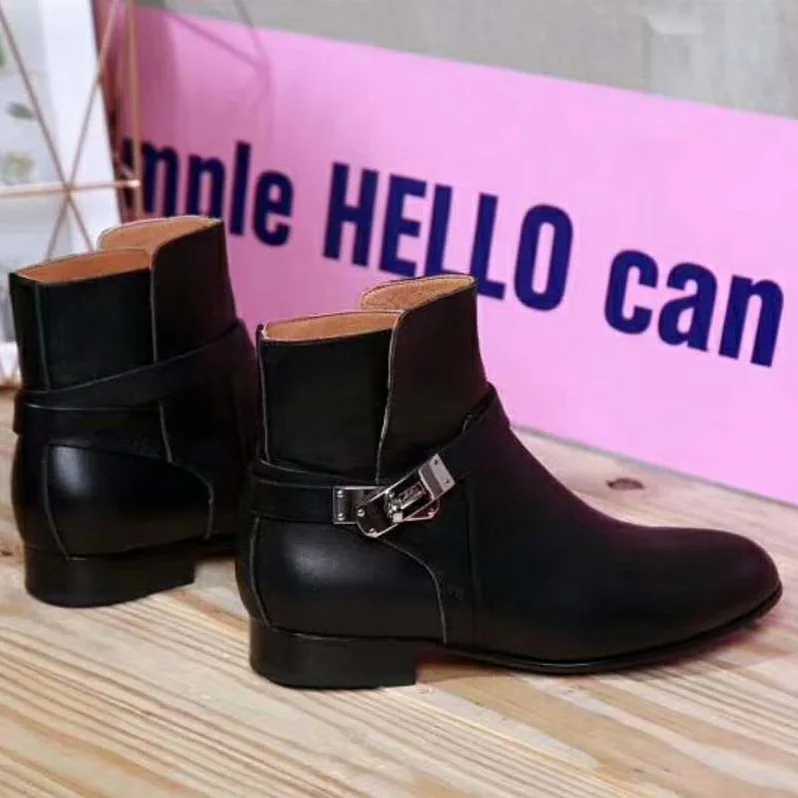 Hermes Shoes Neo Ankle Boot for Women in Black Hermes Shoes Neo Ankle Boot for Women in Black
