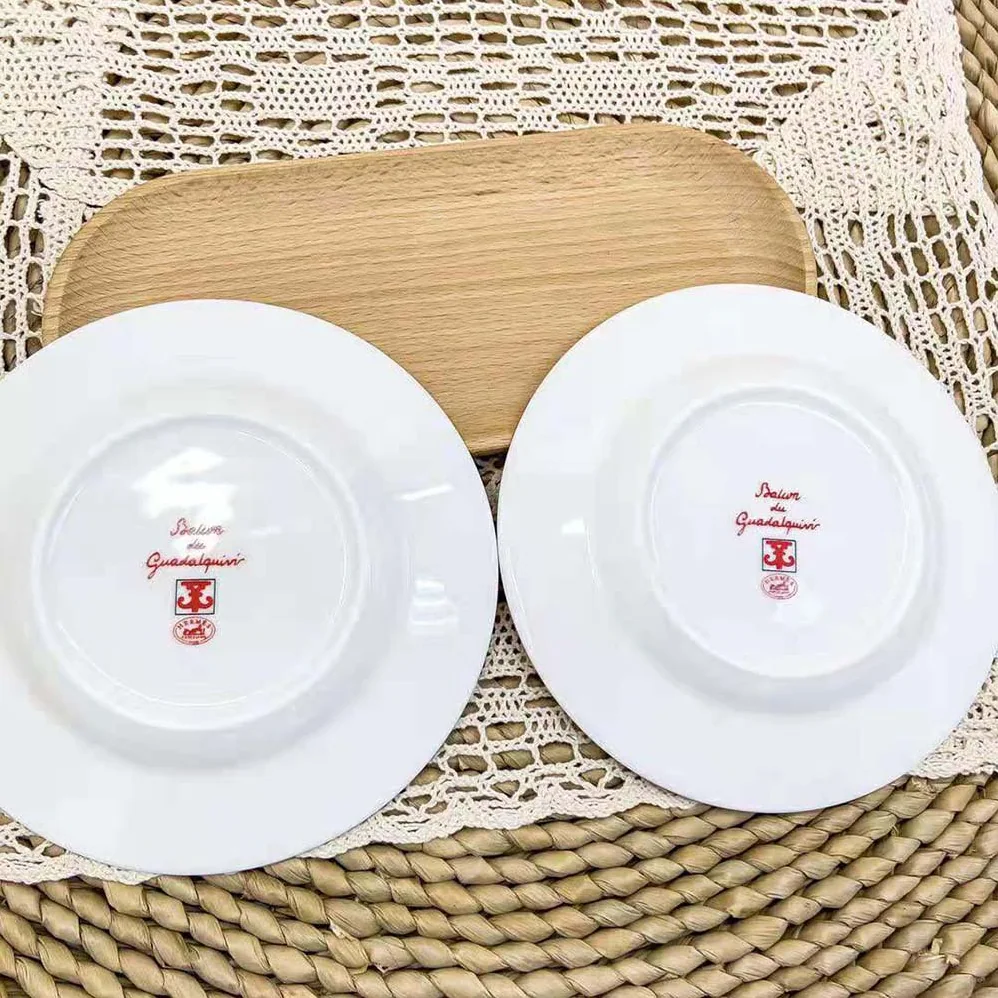Hermes Balcon Du Guadalquivir Tea Cup and Saucer for Unisex