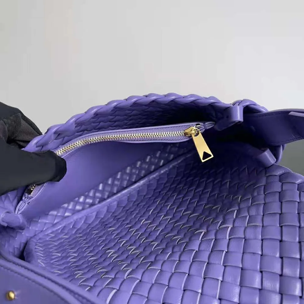 Bottega Veneta Cobble Shoulder Bag Small Padded Intreccio Leather for Women in Purple