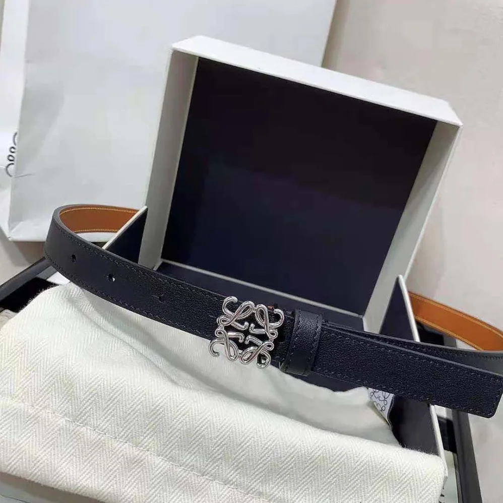 Loewe Anagram Belt in Pebble Grain Calfskin for Women in Black Loewe Anagram Belt in Pebble Grain Calfskin for Women in Black