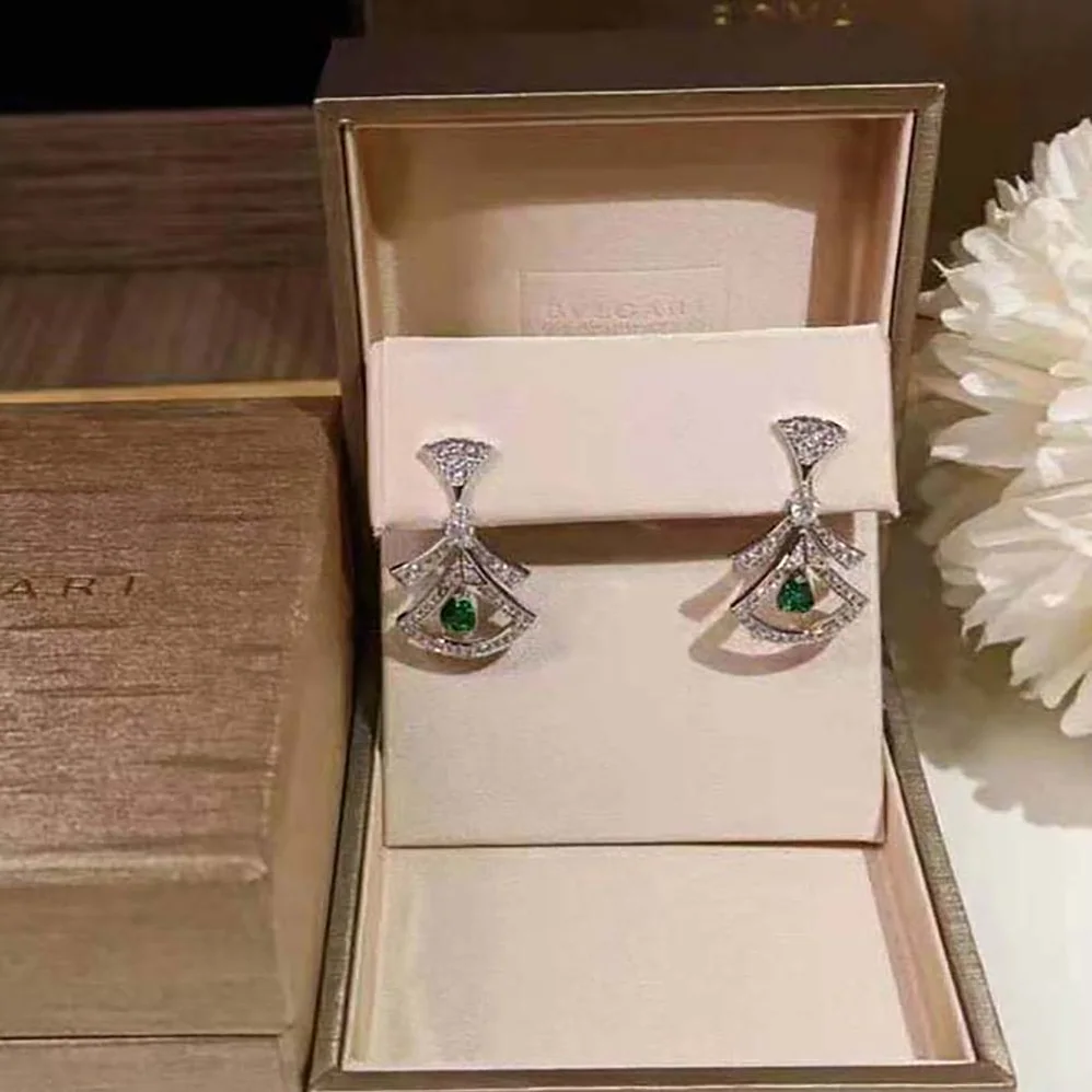 Bvlgari Divas Dream 18 KT White Gold Openwork Earrings for Women