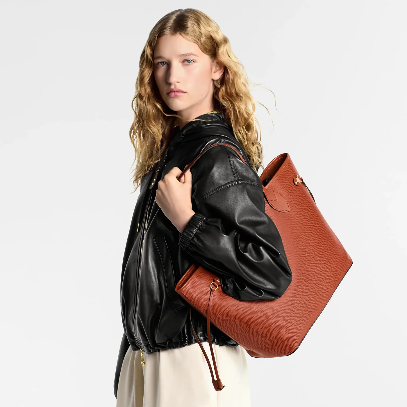 Louis Vuitton Neverfull MM Tote Bag in Kenyan Fauve Gold Hardware