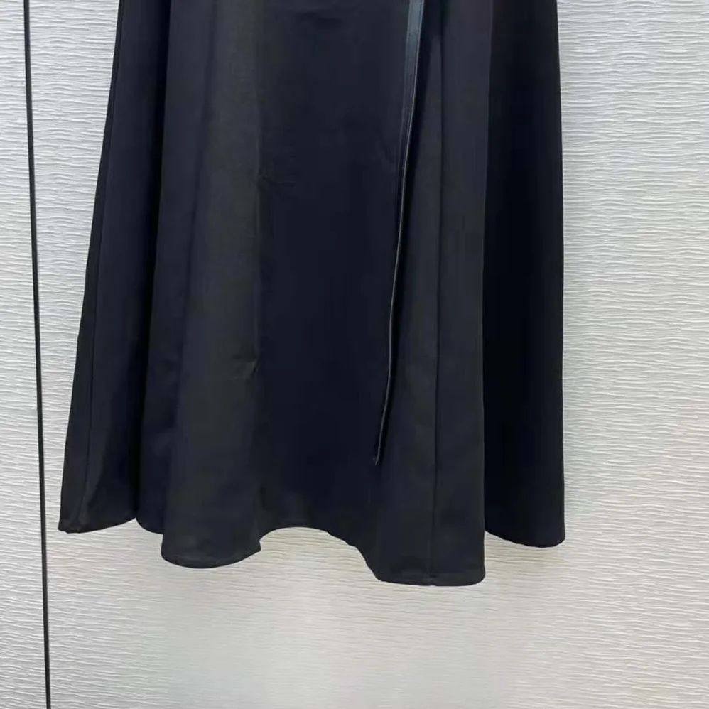 Dior Mid-Length Skirt Black Wool and Silk for Women