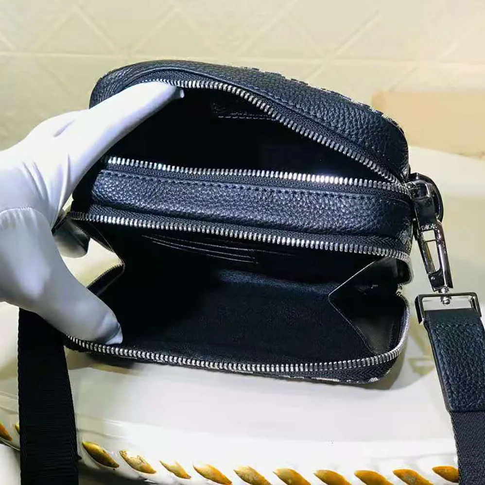 Dior Pouch with Shoulder Strap Beige and Black Dior Oblique Jacquard for Men Dior Pouch with Shoulder Strap Beige and Black Dior Oblique Jacquard for Men