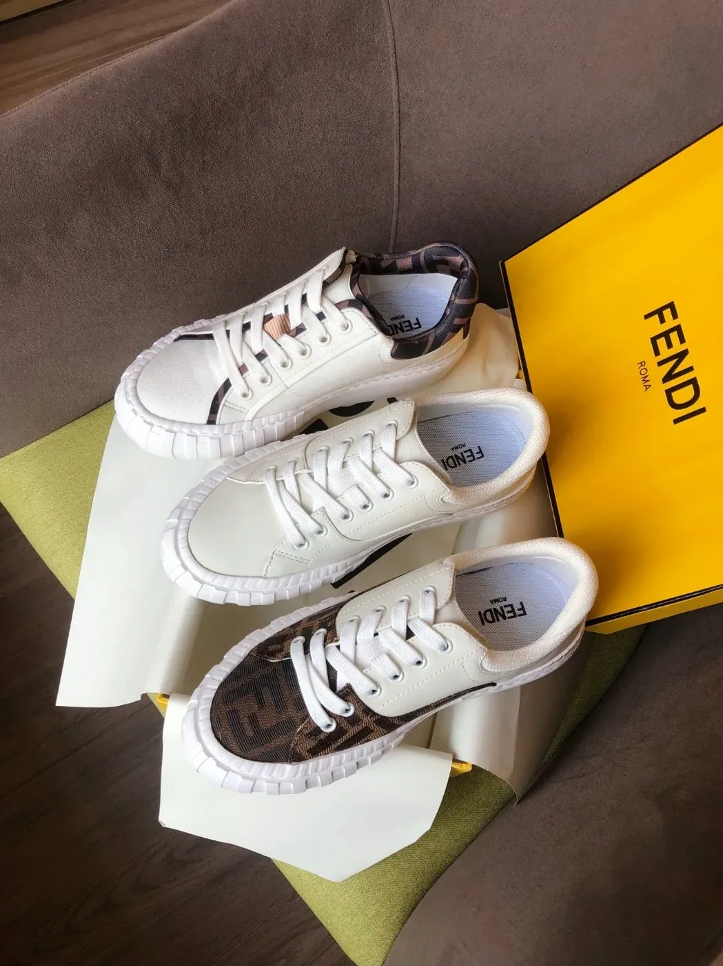 Fendi Force FF Lace-Ups Sneakers White 7E1414AF5A Fendi Force FF Lace-Ups Sneakers White 7E1414AF5A