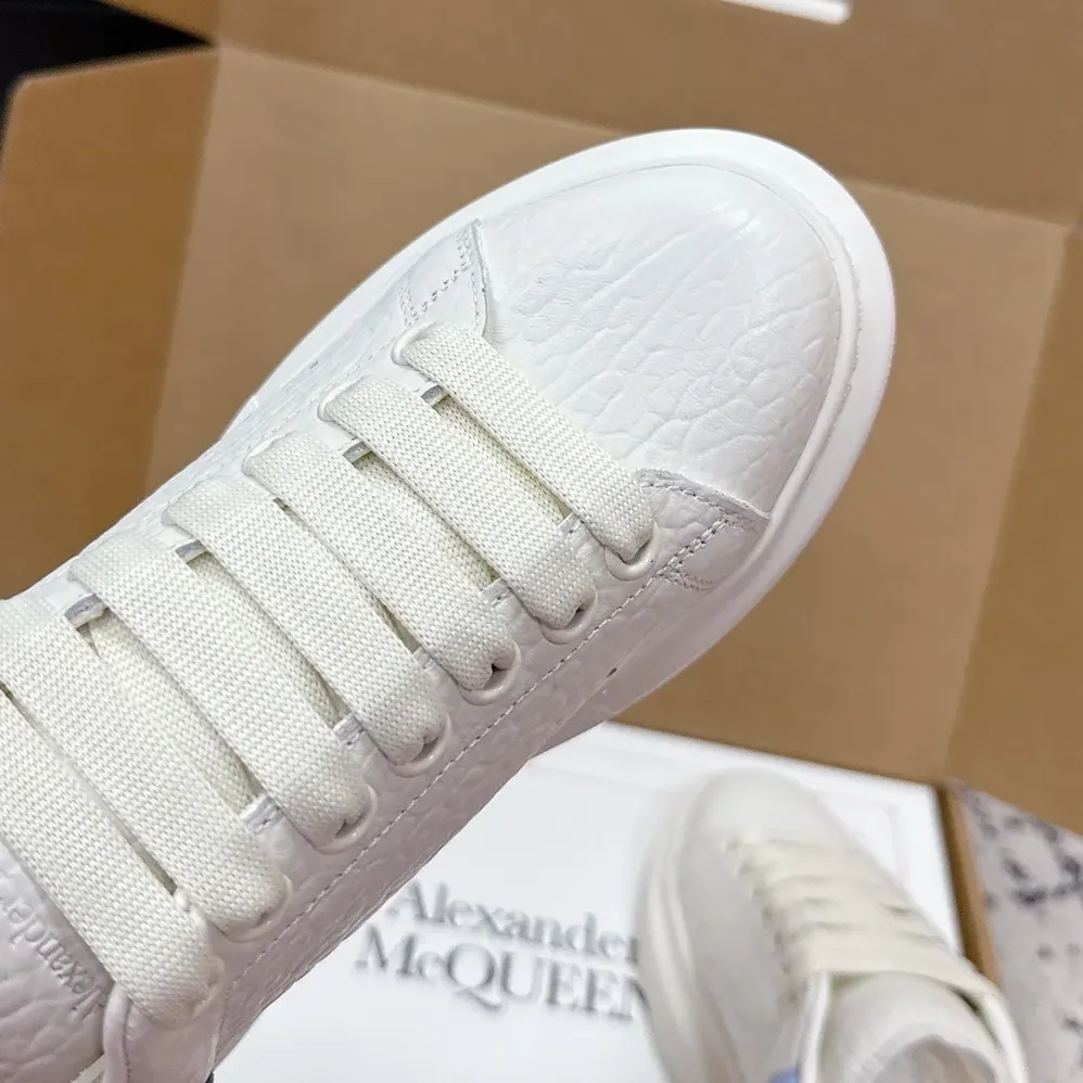 Alexander Mcqueen Oversized Sneaker in Off White for Unisex in Light Blue
