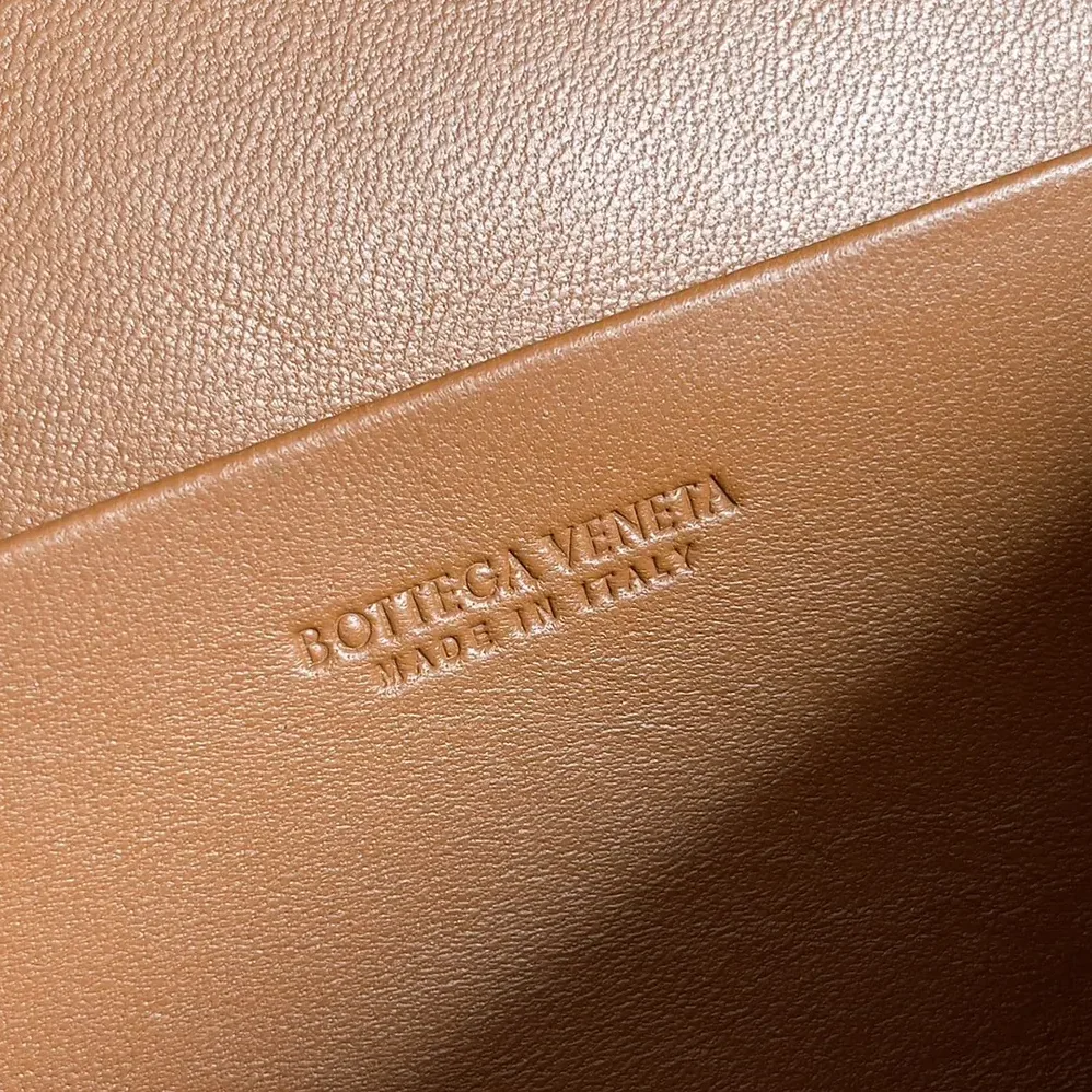 Bottega Veneta Bang Bang for Women in Brown Bottega Veneta Bang Bang for Women in Brown