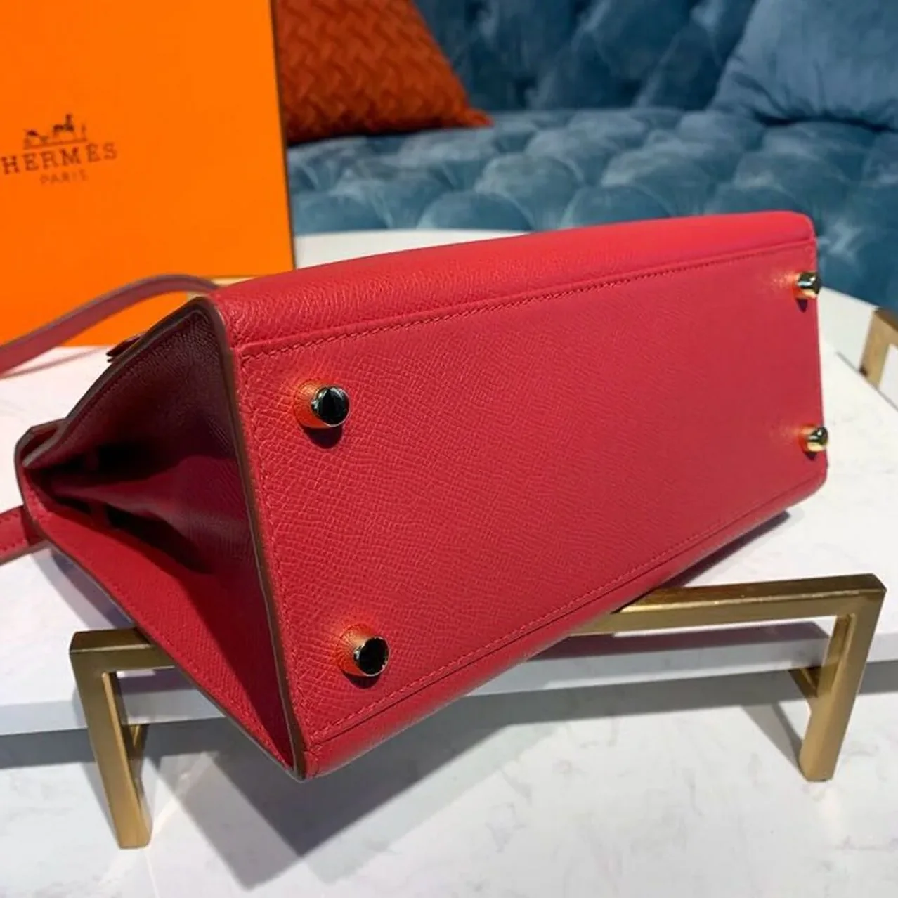 Hermes Kelly Tomate Gold Toned Hardware / Hermes Kelly Tomate Gold Toned Hardware /