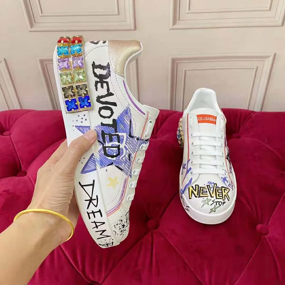 Dolce Gabbana D&G Calfskin Portofino Sneakers with Embroidery and Lettering for Unisex in Purple Dolce Gabbana D&G Calfskin Portofino Sneakers with Embroidery and Lettering for Unisex in Purple