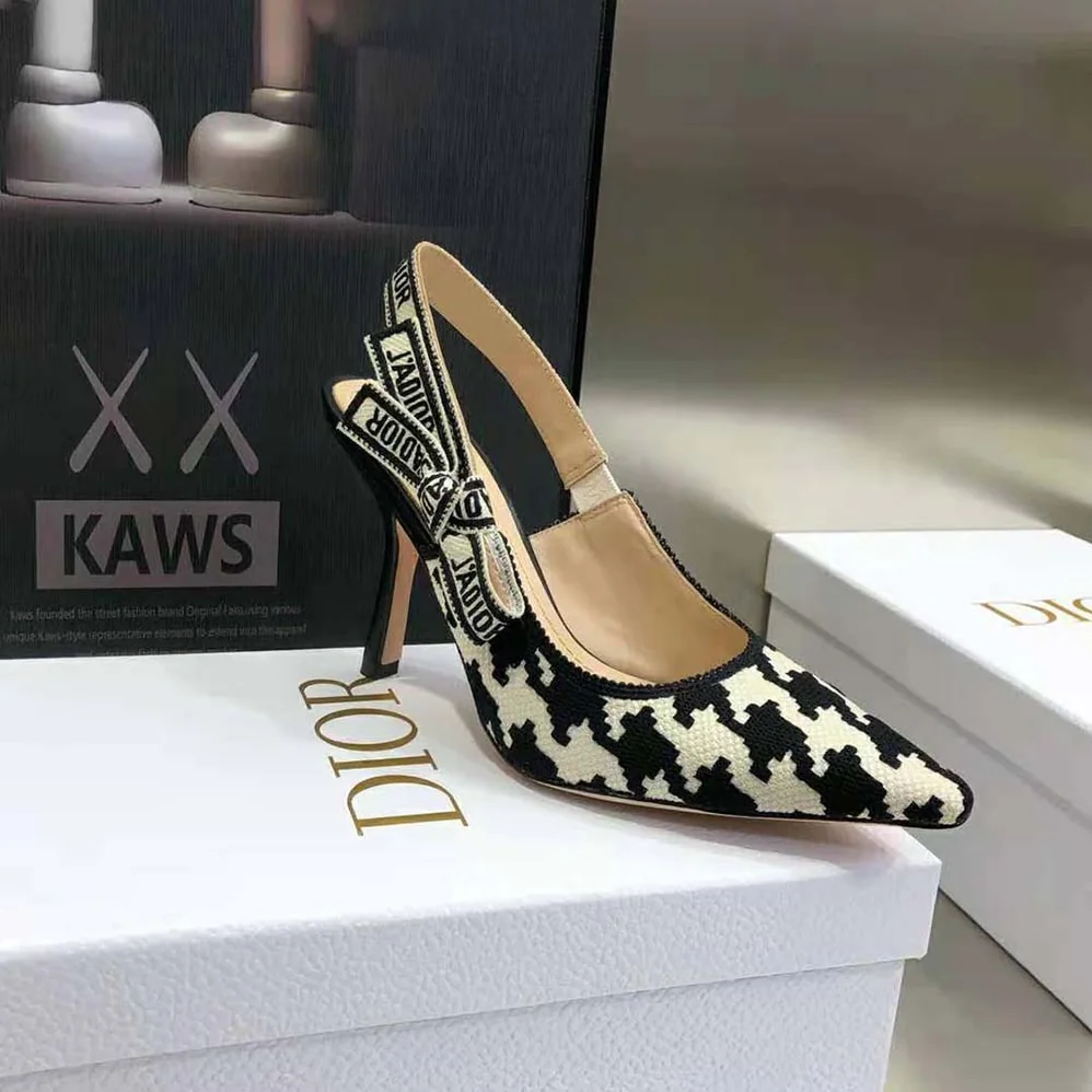 Dior J'Adior Slingback Pump Black and White Cotton Embroidery with Macro Houndstooth Motif for Women Dior J'Adior Slingback Pump Black and White Cotton Embroidery with Macro Houndstooth Motif for Women