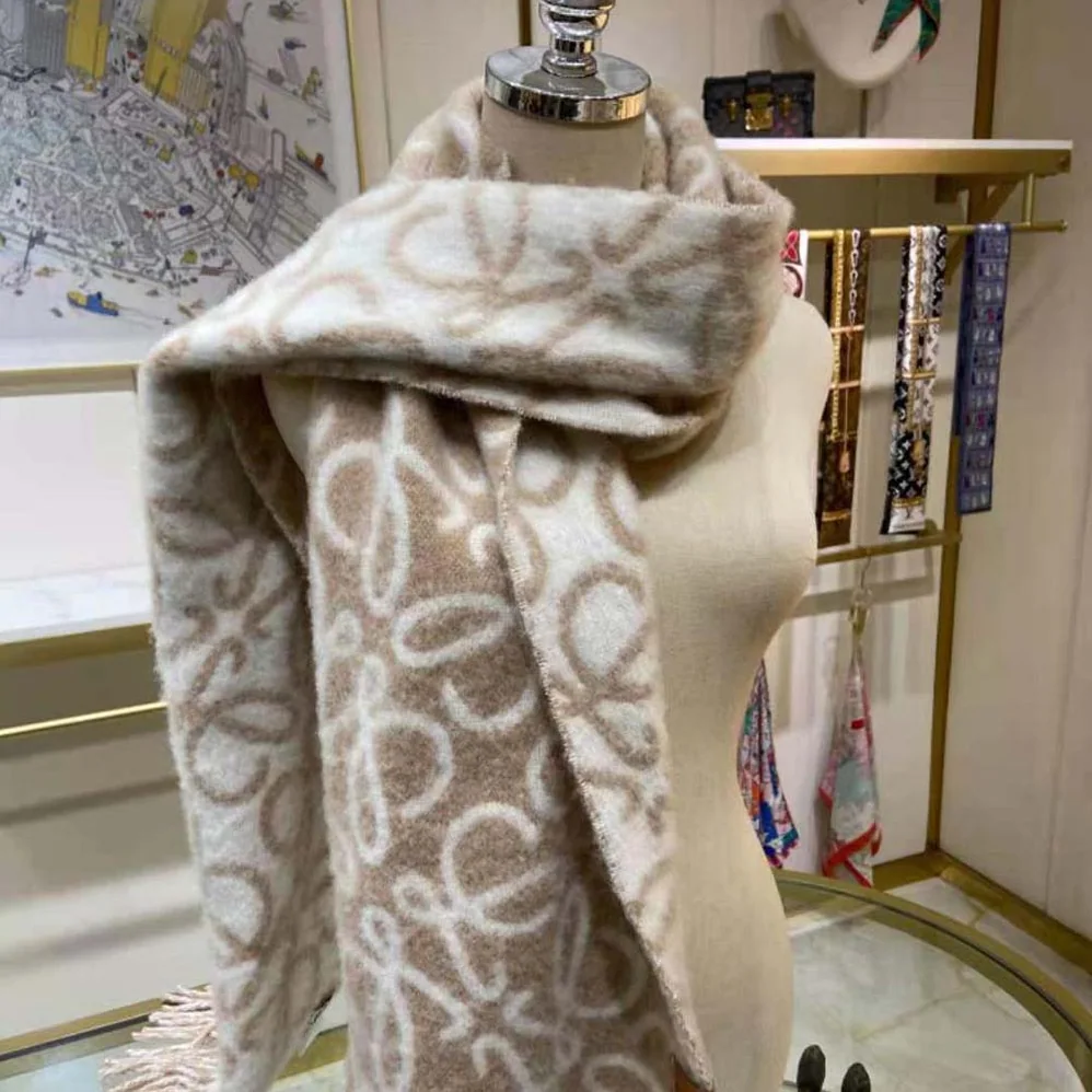 Loewe Anagram Scarf in Alpaca and Wool for Unisex in White Loewe Anagram Scarf in Alpaca and Wool for Unisex in White