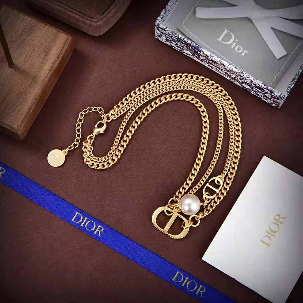 Dior 30 Montaigne Choker Gold for Women in Finish Metal Dior 30 Montaigne Choker Gold for Women in Finish Metal