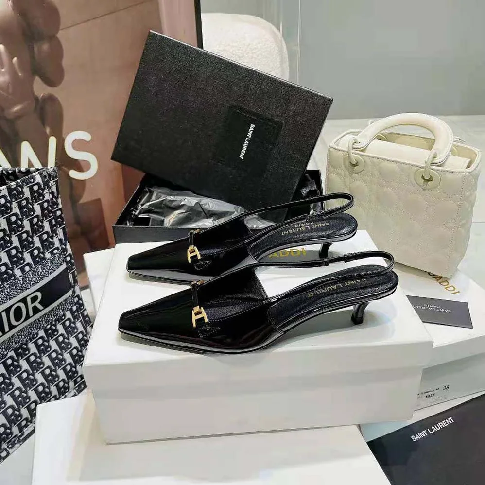 Saint Laurent YSL Blade Sslingback Pumps in Patent Leather for Women Saint Laurent YSL Blade Sslingback Pumps in Patent Leather for Women