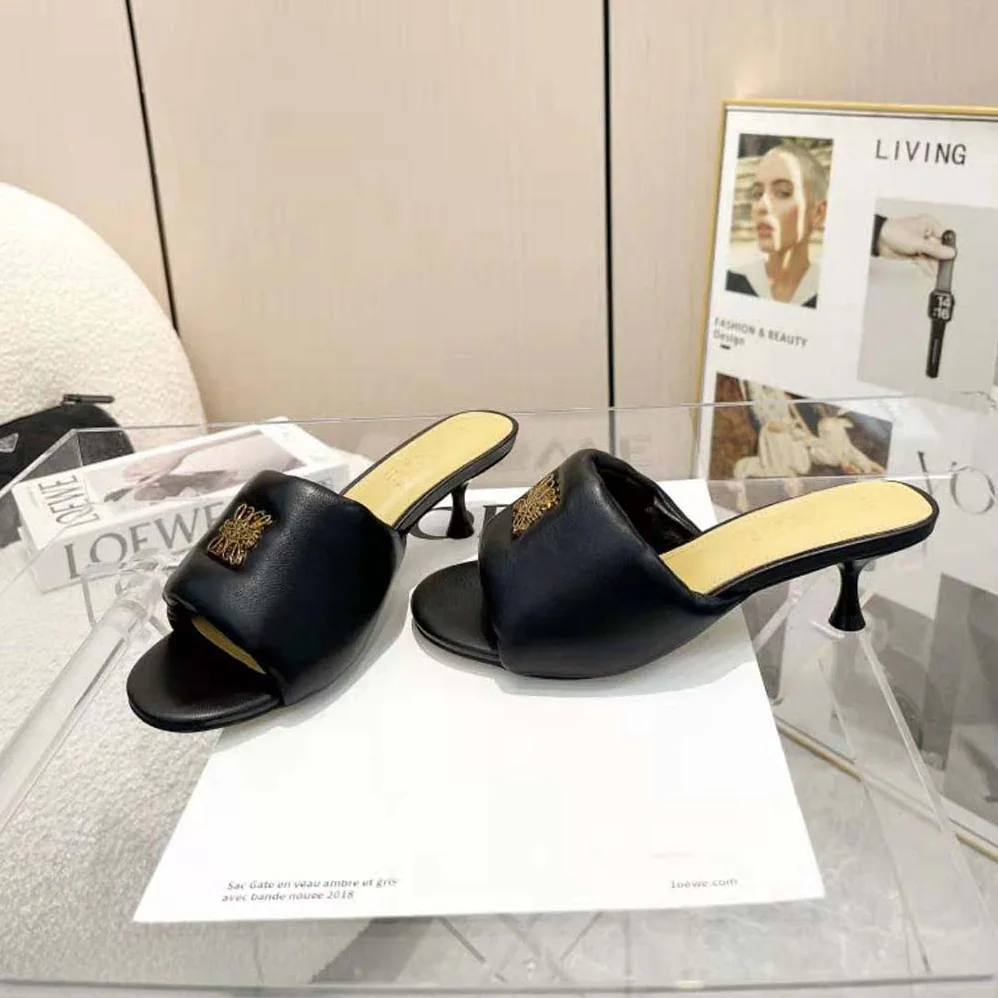 Loewe Anagram Padded Mule in Lambskin for Women in Black Loewe Anagram Padded Mule in Lambskin for Women in Black