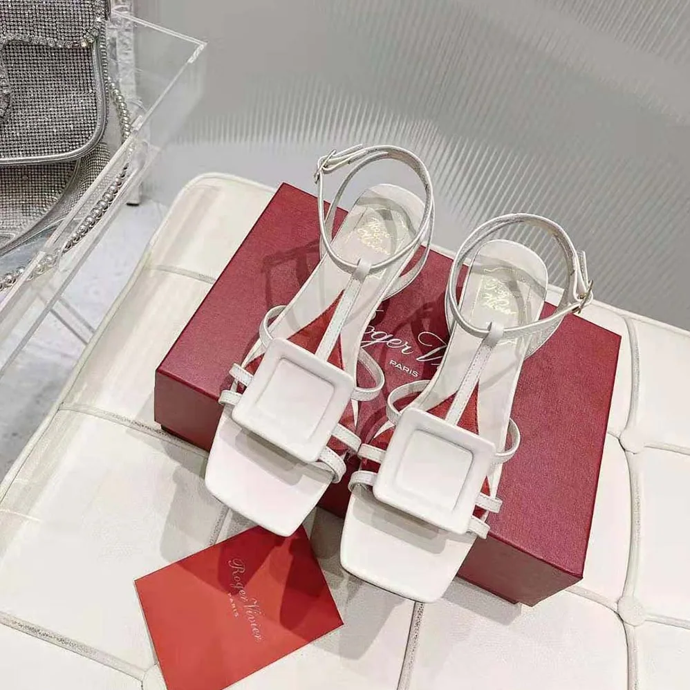 Roger Vivier Virgule Covered Buckle Sandals in Leather for Women in White Roger Vivier Virgule Covered Buckle Sandals in Leather for Women in White