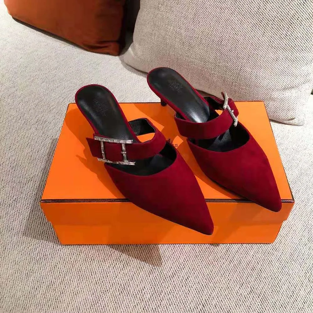 Hermes Blink Mule Mule in Suede Goatskin for Women in Maroon Hermes Blink Mule Mule in Suede Goatskin for Women in Maroon