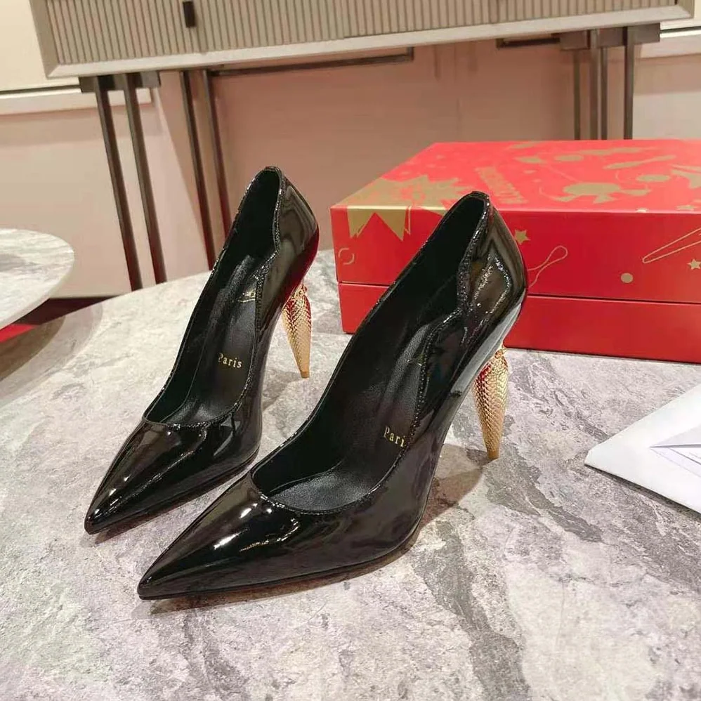 Christian Louboutin Lipchick Pump 100 mm Heel Height for Women in Black Christian Louboutin Lipchick Pump 100 mm Heel Height for Women in Black
