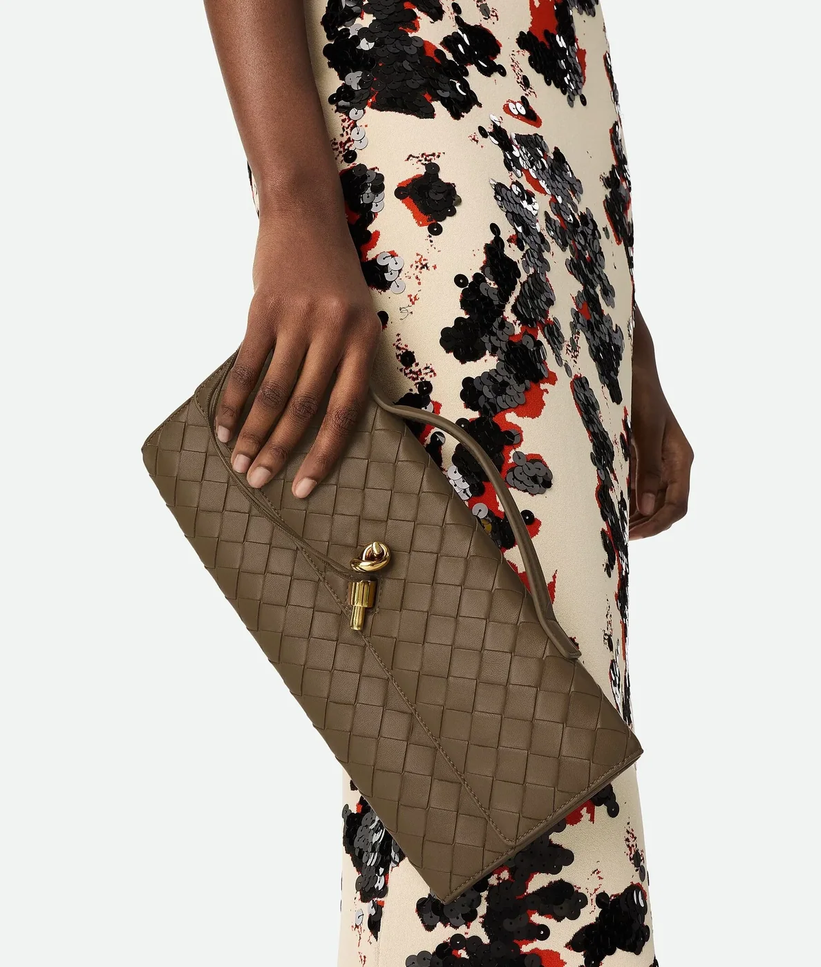 Bottega Veneta Andiamo Clutch Pinecone /