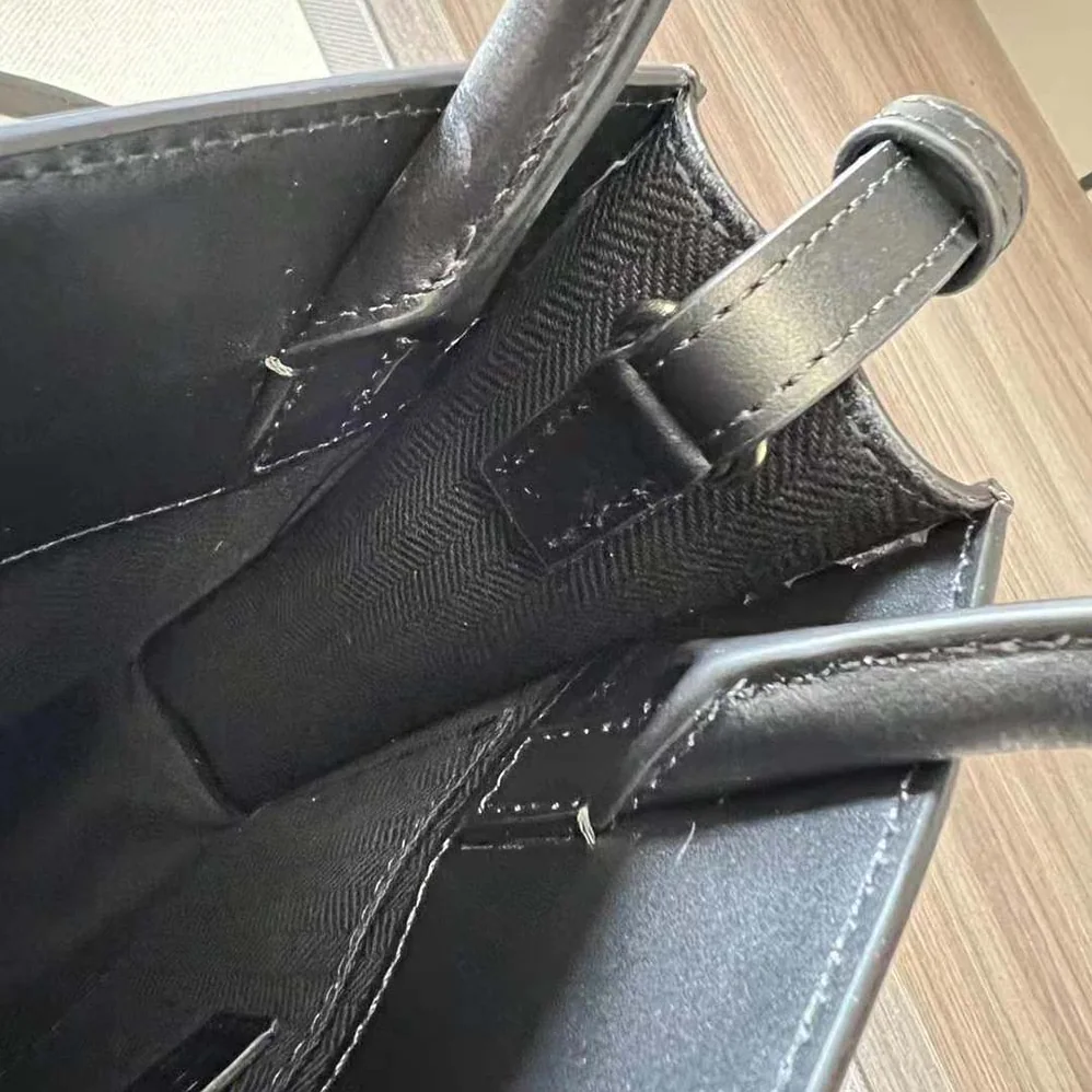 Loewe Standard A5 Tote in Sleek Calfskin for Women in Black