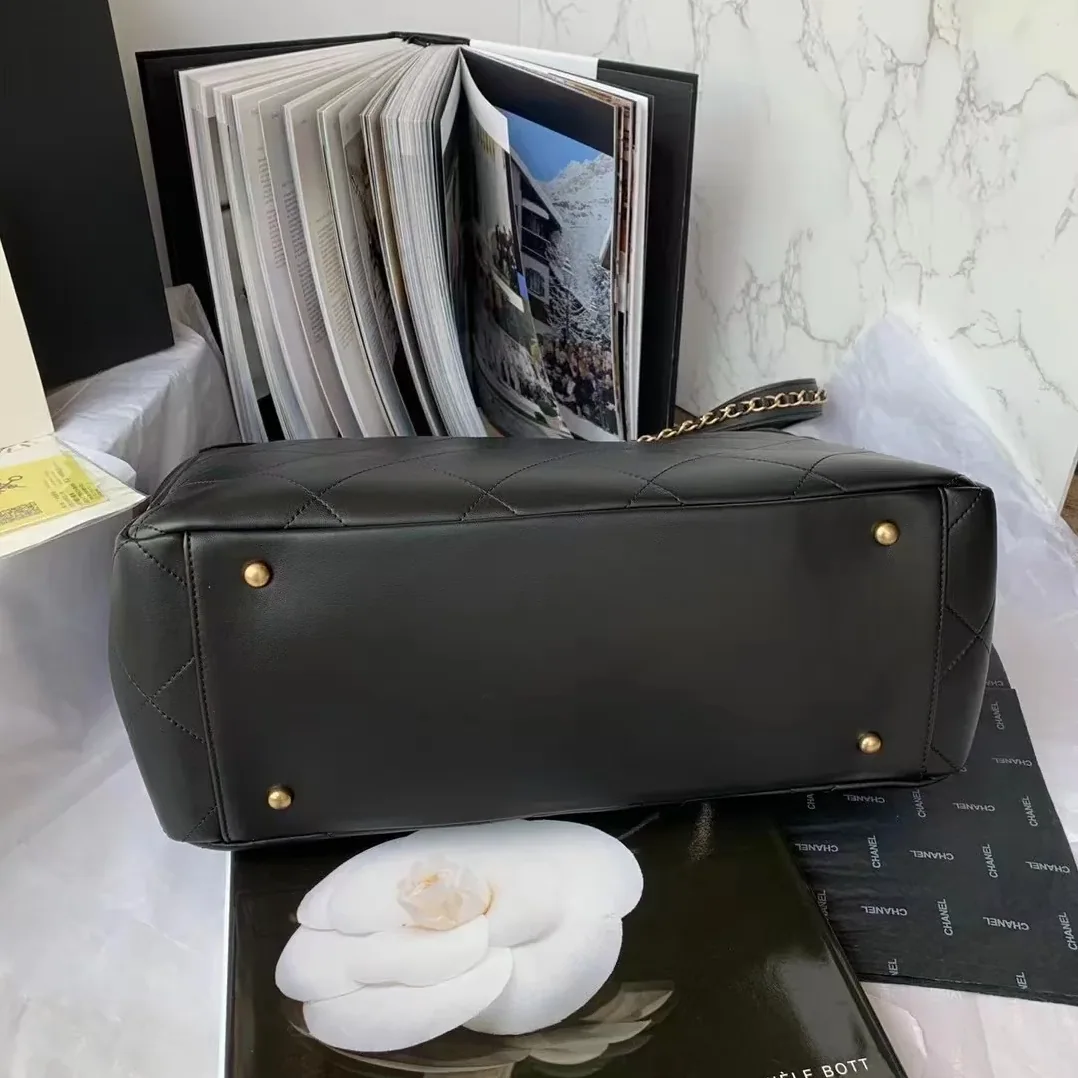 Chanel Shopping Bag Black