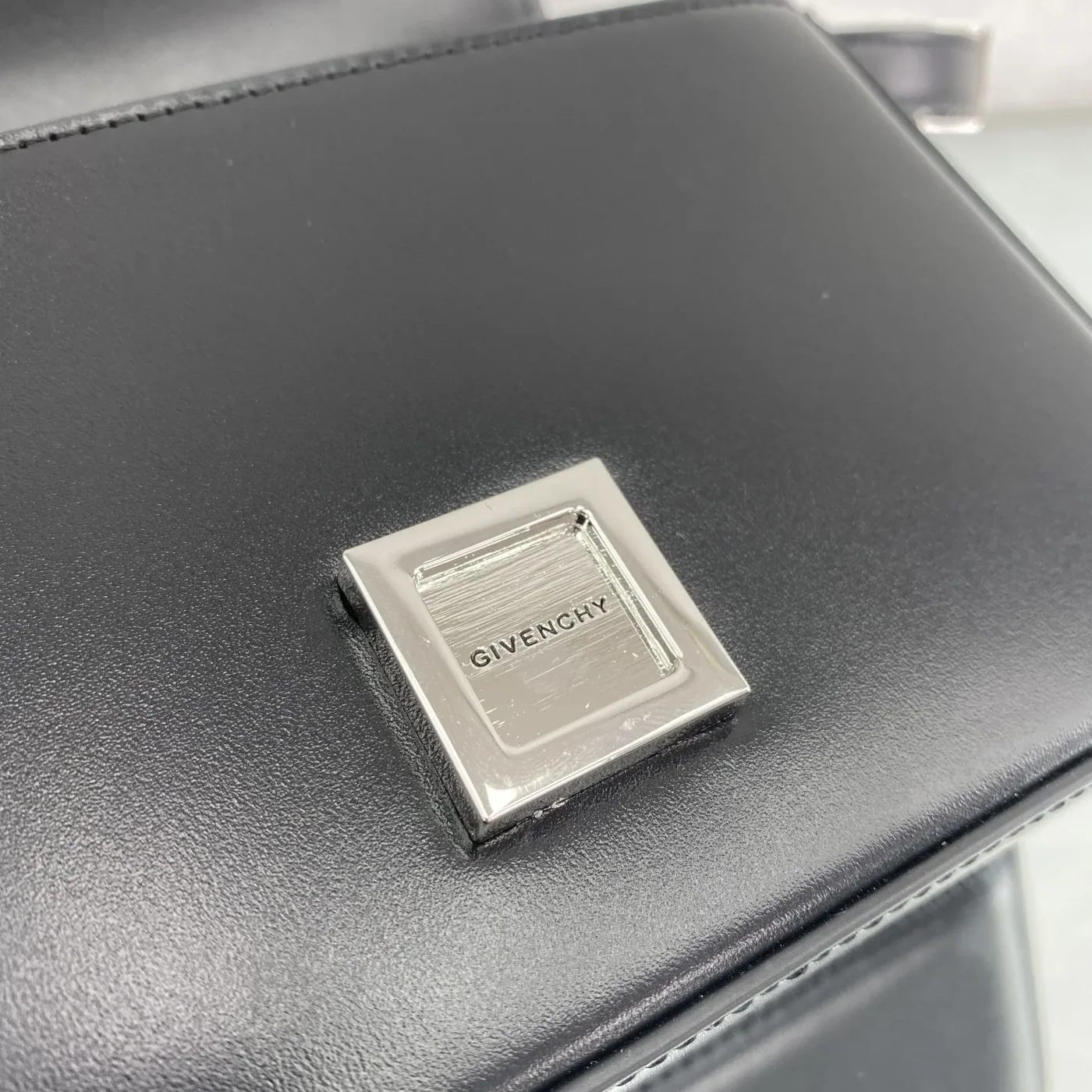 Givenchy Small 4G Bag Black Givenchy Small 4G Bag Black