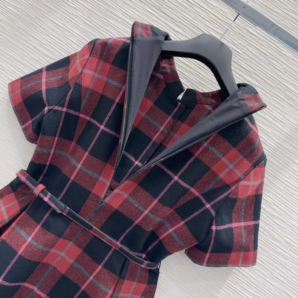 Dior Short Belted Dress Pink Gray and White Check'n'Dior Virgin Wool for Women Dior Short Belted Dress Pink Gray and White Check'n'Dior Virgin Wool for Women