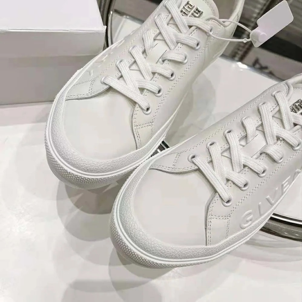 Givenchy City Sport Sneakers in GIVENCHY Leather for Men Givenchy City Sport Sneakers in GIVENCHY Leather for Men