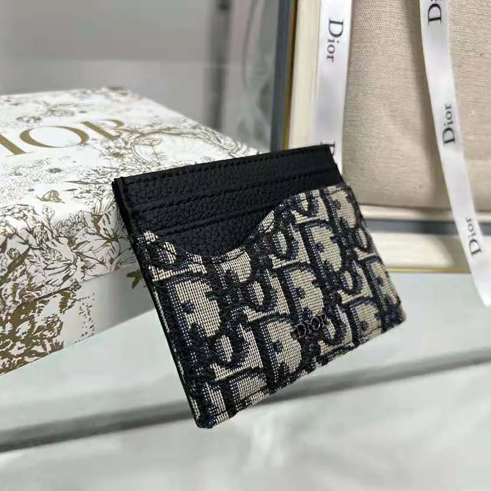 Dior Saddle Card Holder Black Grained Calfskin and Beige and Black Dior Oblique Jacquard for Men Dior Saddle Card Holder Black Grained Calfskin and Beige and Black Dior Oblique Jacquard for Men