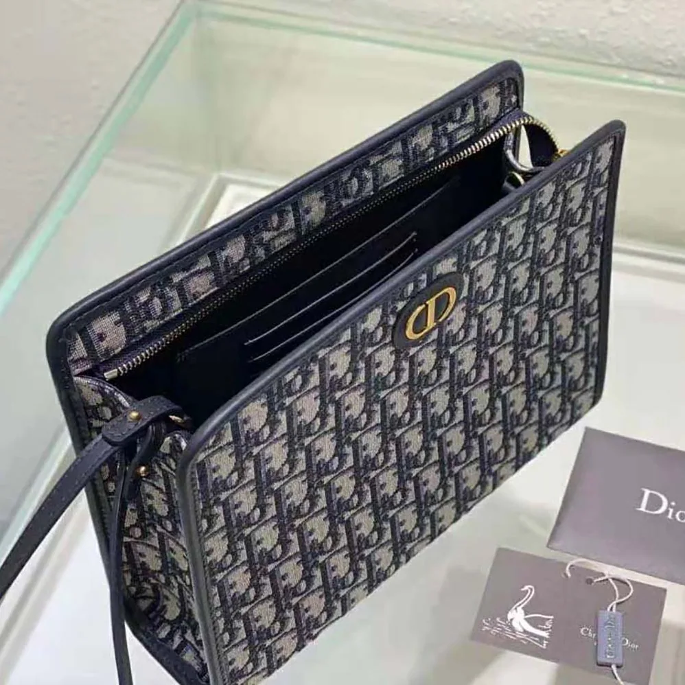 Dior 30 Montaigne Pouch Blue Dior Oblique Jacquard for Women Dior 30 Montaigne Pouch Blue Dior Oblique Jacquard for Women