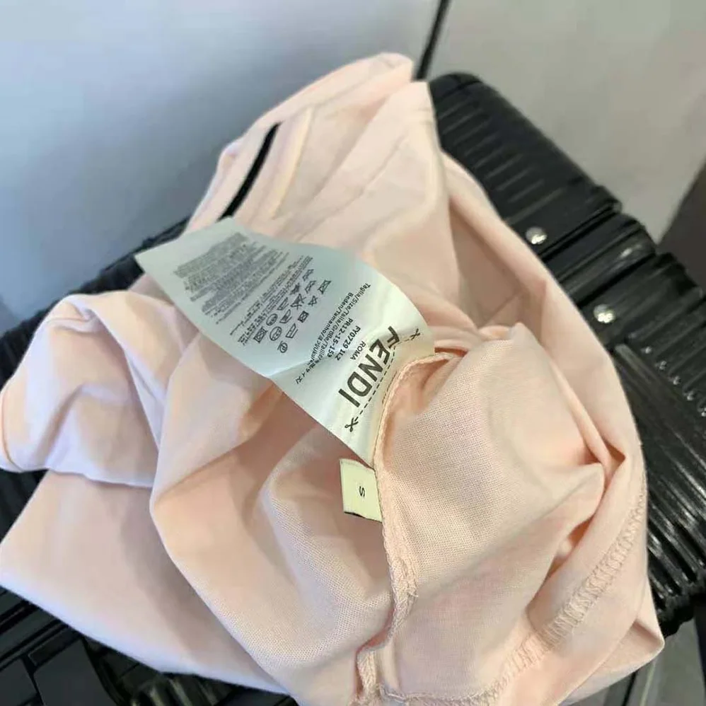 Fendi Pink Jersey T-shirt with Crew Neck and Short Sleeves for Women Fendi Pink Jersey T-shirt with Crew Neck and Short Sleeves for Women
