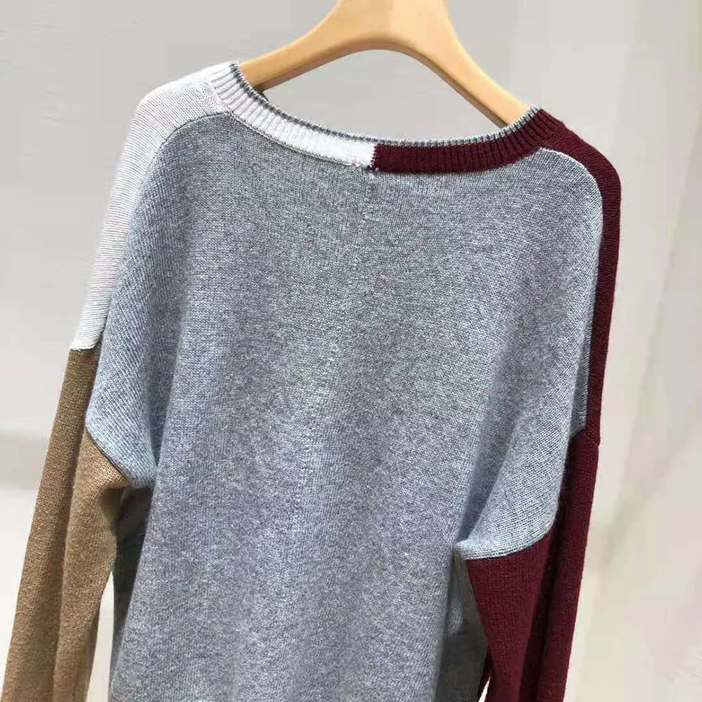 Loewe Anagram Asymmetric Sweater in Wool for Women in Maroon