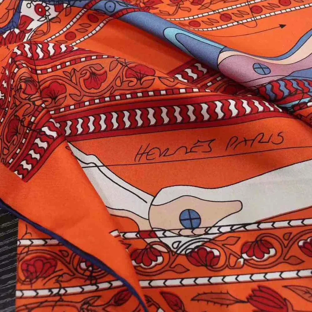 Hermes La Maison Des Carres Pegase Dhermes AU Bloc Scarf for Women in Orange